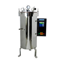 Vertical Autoclaves