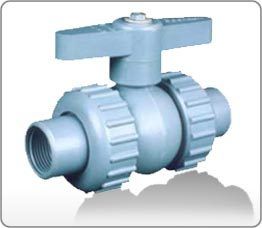 PP Union Type Assembly Screw and Plain End Ball Valve
