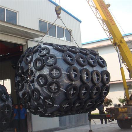 Yokohama Pneumatic Rubber Fender - 2500mm x 5500mm, Euro Standard Compliance, 15-Year Design Life, ISO 17357 Certified Quality