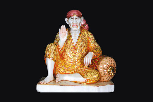 Marble Saibaba (Dwarkamai) Statue