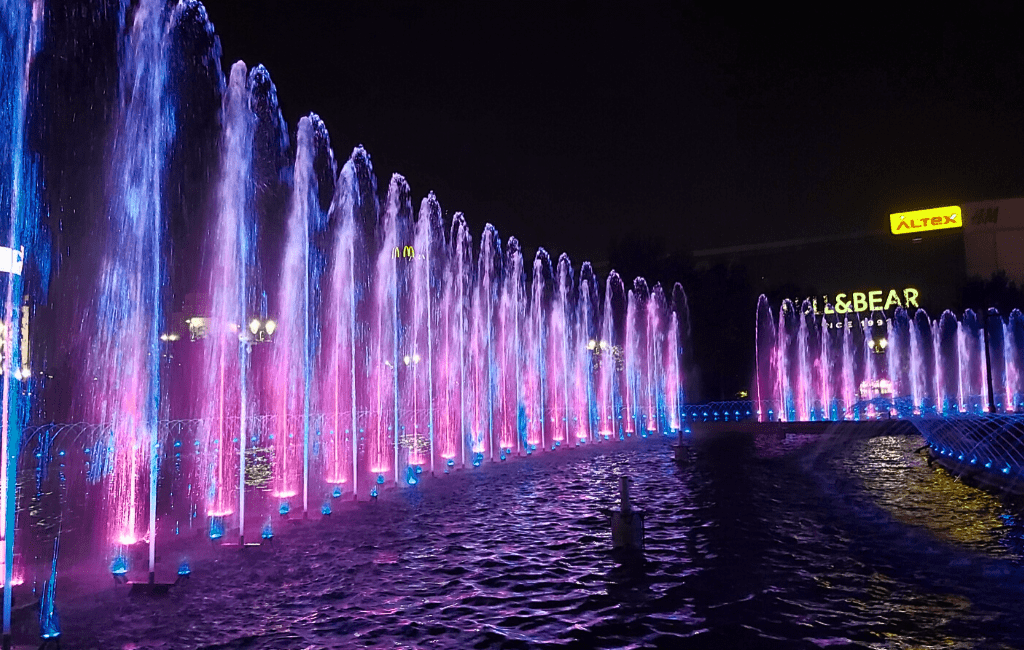 Dancing Musical Fountain Show With Laser And Projection - Color: Rgb