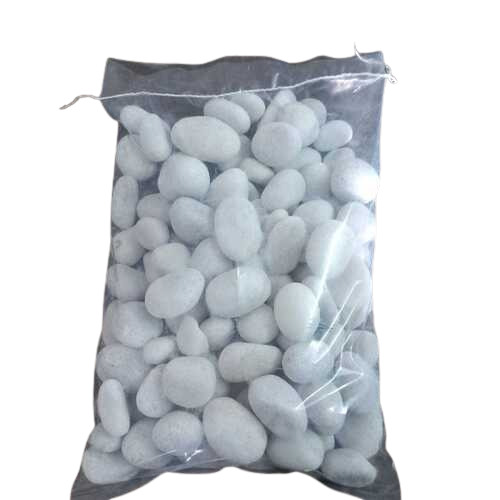 नेचुरल लुक के लिए मार्बल आर्टिफिशियल गार्डन डेकोरेशन स्नो व्हाइट राउंड टंबल्ड पेबल्स स्टोन