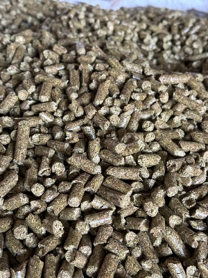 Biomass Agro Waste Pellets - Ash Content (%): 8