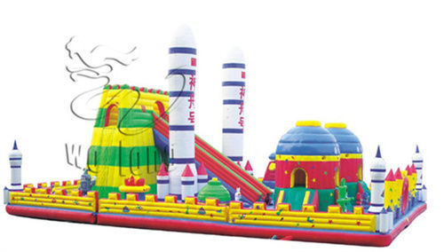 Inflatable Bouncer House - Application: Pool