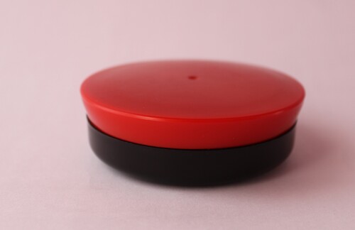 Plastic Hair Wax Jar - Color: Red & Black