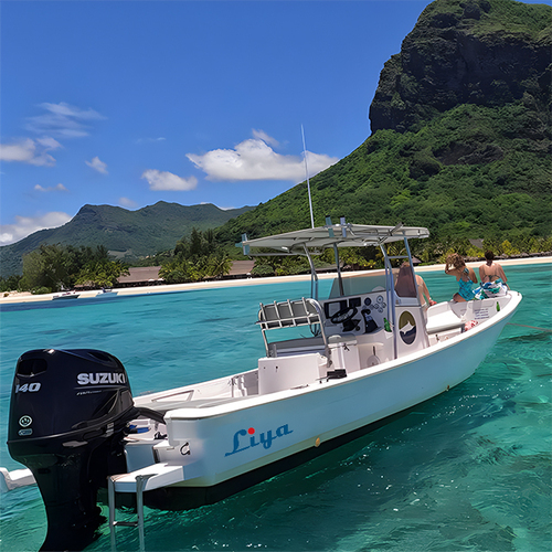 Liya 7.6m Panga Fishing Boat - Fiberglass Hull 10-Person Capacity Outboard Engine 1240 Kg Max Loading Ideal for Fishing and Transportation