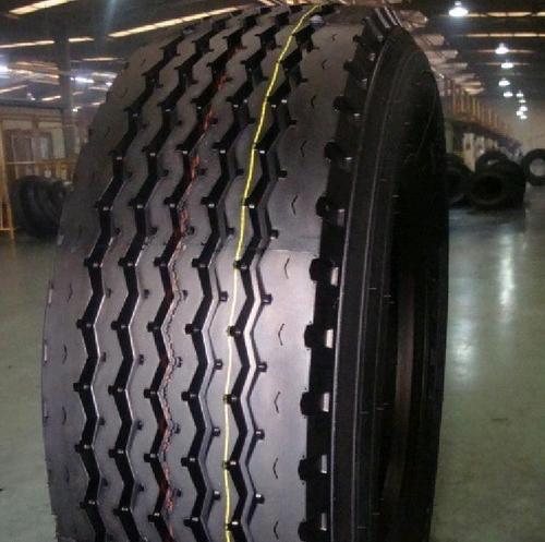 Radial Truck Tyre-HS106 Pattern