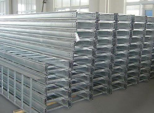 Steel Cable Tray - Hot Dipped Galvanized, 50-1200 mm Widths, 1-6 m Lengths, Ventilated/Perforated Design, Ideal for Offshore and Marine Applications