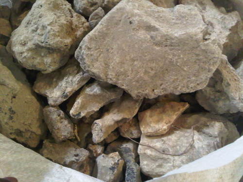 Damar Batu / Varnish Stone