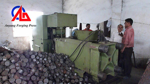 Hydraulic Briquetting Press