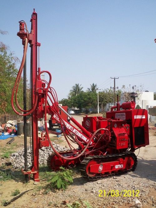 Crawler Mounted Dth Drilling Rig