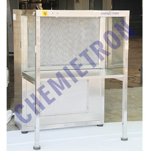 Semi-Automatic Semi Automatic Laminar Air Flow Bench (Vertical / Horizontal) With Two Stage Filtration