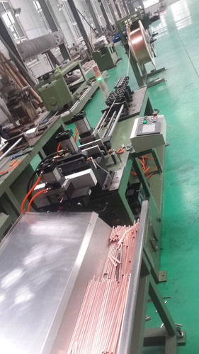 Tube Straightening and Cutting Machine