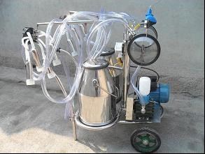 Double Buckets Cow Milking Machine