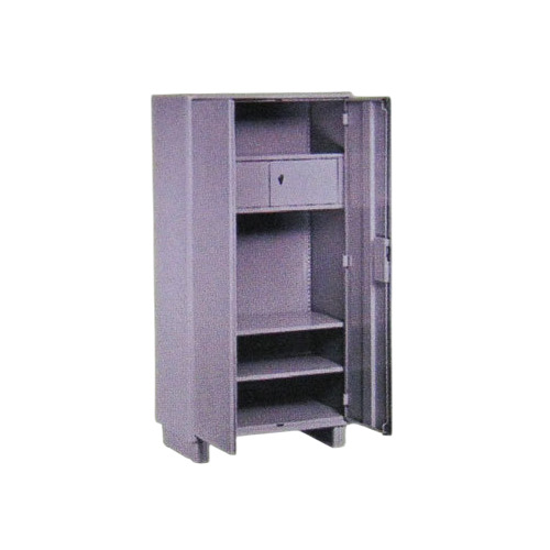 Store Well With Locker