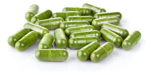 Herbal Moringa Capsules - Nutritionally Rich Formula | Nourishes Hair and Skin, Boosts Immunity and Energy Levels