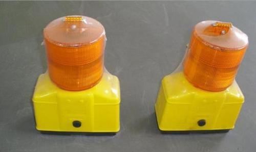 Warning Lights - Durable Plastic Handle, Metal Bracket Options | Lens & Base Colors: Yellow, Orange, Green, Red