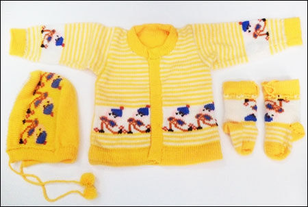 New Born Woolen Baby Suit