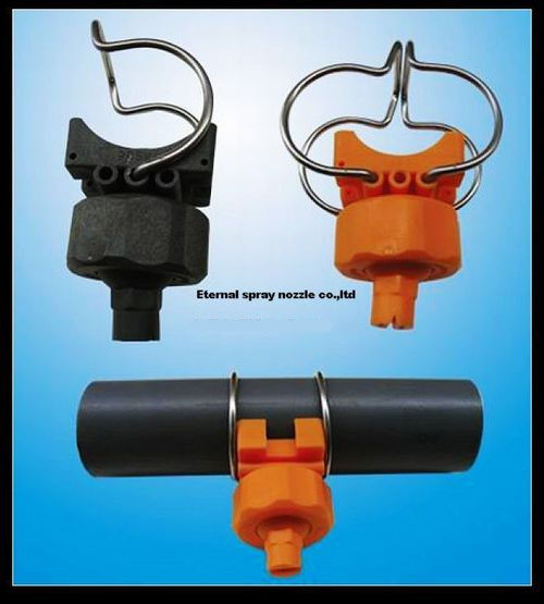 Clamp Plastic Nozzle (Adjustable Ball) with Single Clip Eyelet