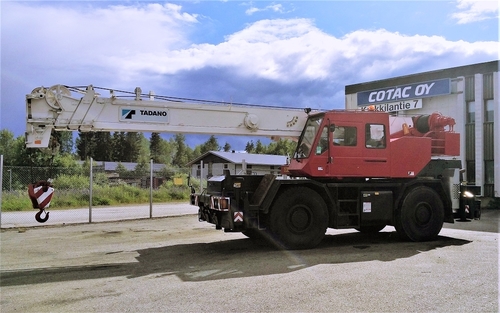 Tadano Tr 300 Ex Mobile Crane Lifting Capacity: 30 Tonne