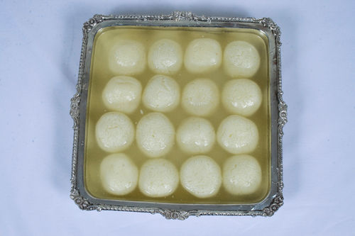 Tinned Ras Gulla / Cottage Cheese Sweet Balls