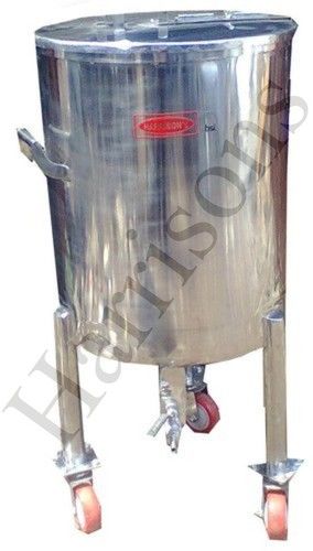 Stainless Steel Mixing And Storage Tank