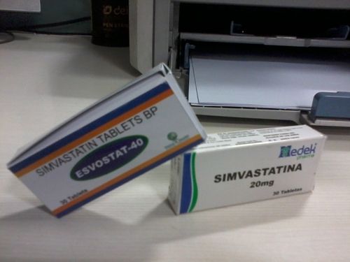 Simvastatin (ESVOSTAT)