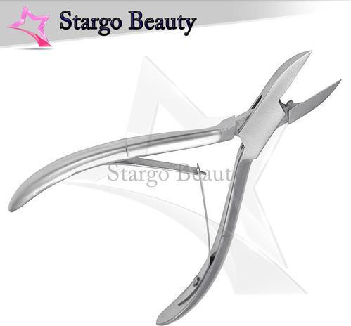 Arrow Point Nail Cutter