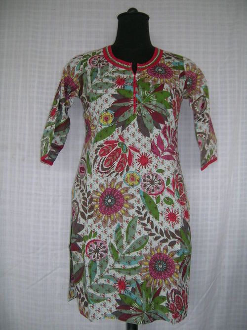 Cotton Kurtis Dimensions: 70 X 100  Centimeter (Cm)