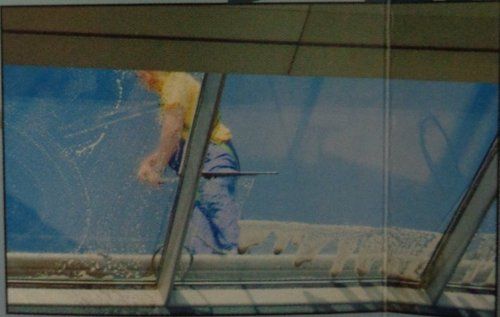 Building Glass Cleaning Services