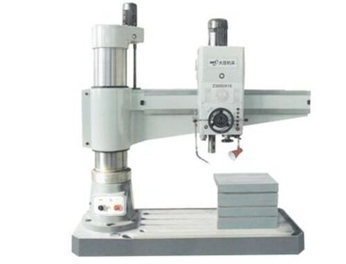 Radial Drilling Machine (Wm Series) For Industrial Use