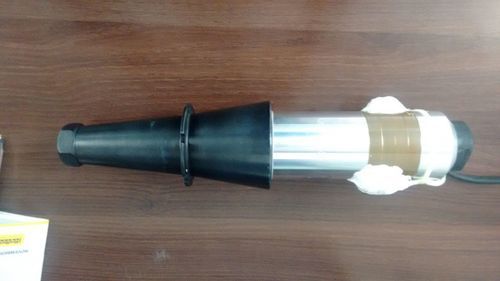 Ultrasonic Transducer And Booster For Plastic Welding