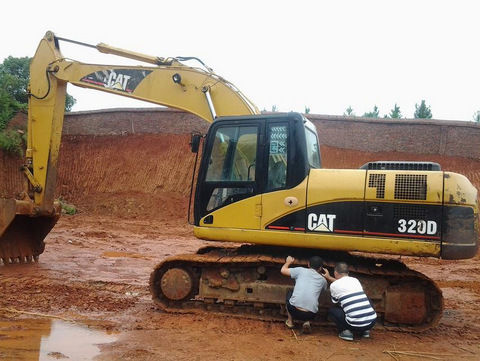 Used Caterpillar 320D Excavator