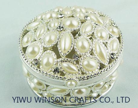 Round Pearls Jewelry Box