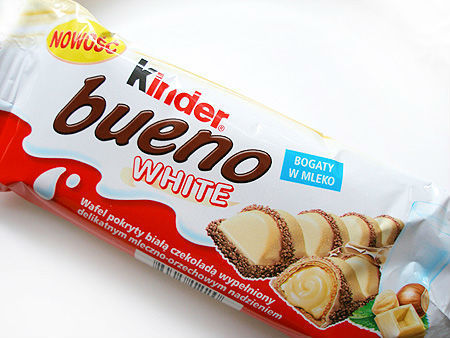  Kinder Bueno चॉकलेट बार