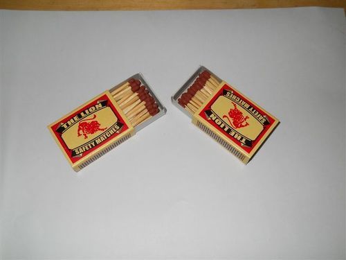 5EZ Safety Match Box