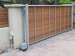 Auto Wood Sliding Gate