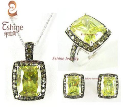 Brass Necklace Set With Cushion Peridot CZ Stones