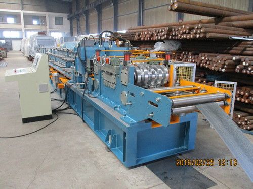 roof panel roll forming machine