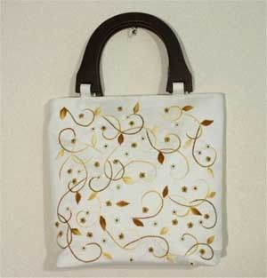 Embroidered Silk Handbag HE039
