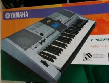 Yamaha Keyboard