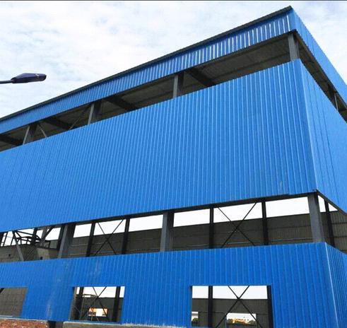 Steel Structure Building - H Section Steel Frame with Hot Dip Galvanized C Purlins , EPS and PU Sandwich Roof Panels, Sliding Sandwich Doors, Customizable Design and Quotation