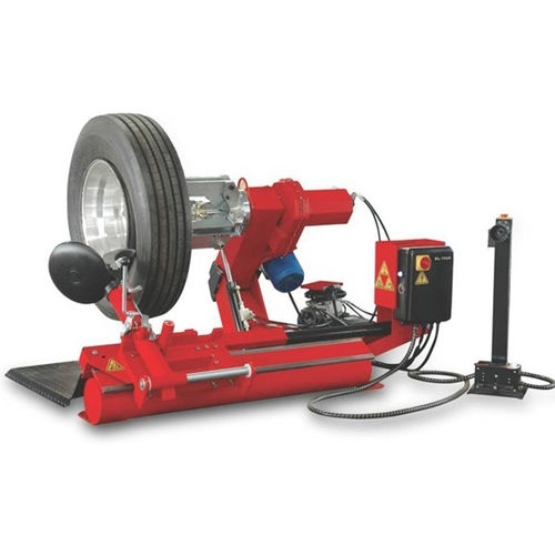 Truck Tyre Changers With Innovative Technology Working Voltage: 440V