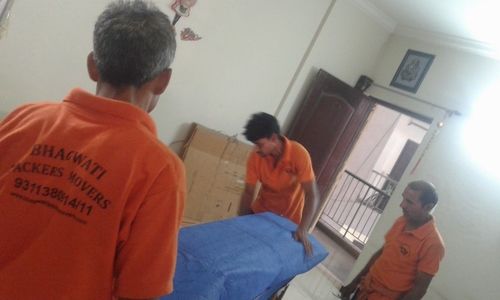 goods packing services