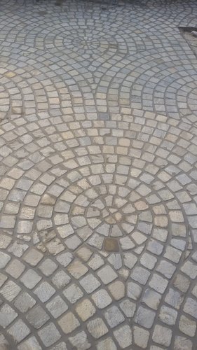 Highly Strong Stone Paver - Grey Slabs | Dimensionally Accurate, Slip Resistant, Highly Admired, Durable