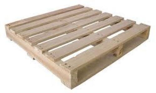 Wooden Pallet - Quality Wood, Solid Deck Design | Dynamic Load 500-2000 kg, Static Load 1000-5000 kg, Light Yellow Finish, 2-Way Entry, Weight 15-25 kg