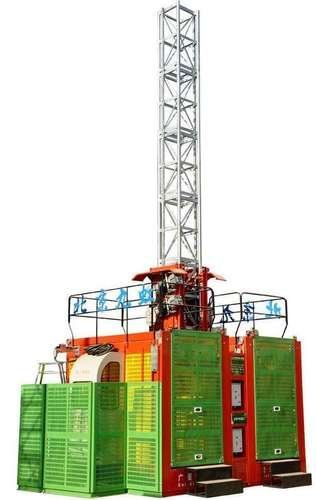 पैसेंजर एंड मटेरियल होइस्ट