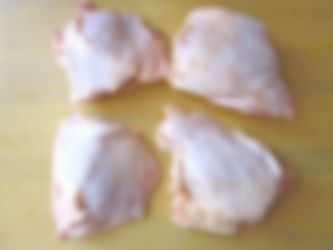 Frozen Chicken Thighs - Grade A, Varies 120-180g Each, HACCP & HALAL Certified, 1-Year Shelf Life, Individually Labeled