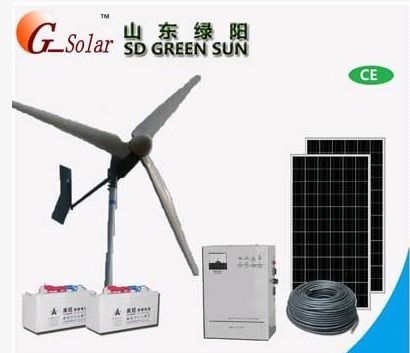 Die Iron Solar Wind Turbine