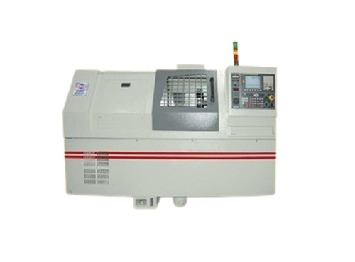 Sprint 20 TC Machine - LM Guide Ways for Precision Positioning, 45 Degree Slant Angle for Efficient Chip Disposal, 8 Station Bi-Directional Hydraulic Turret for Optimal Cutting Performance, Plug and Start Convenience